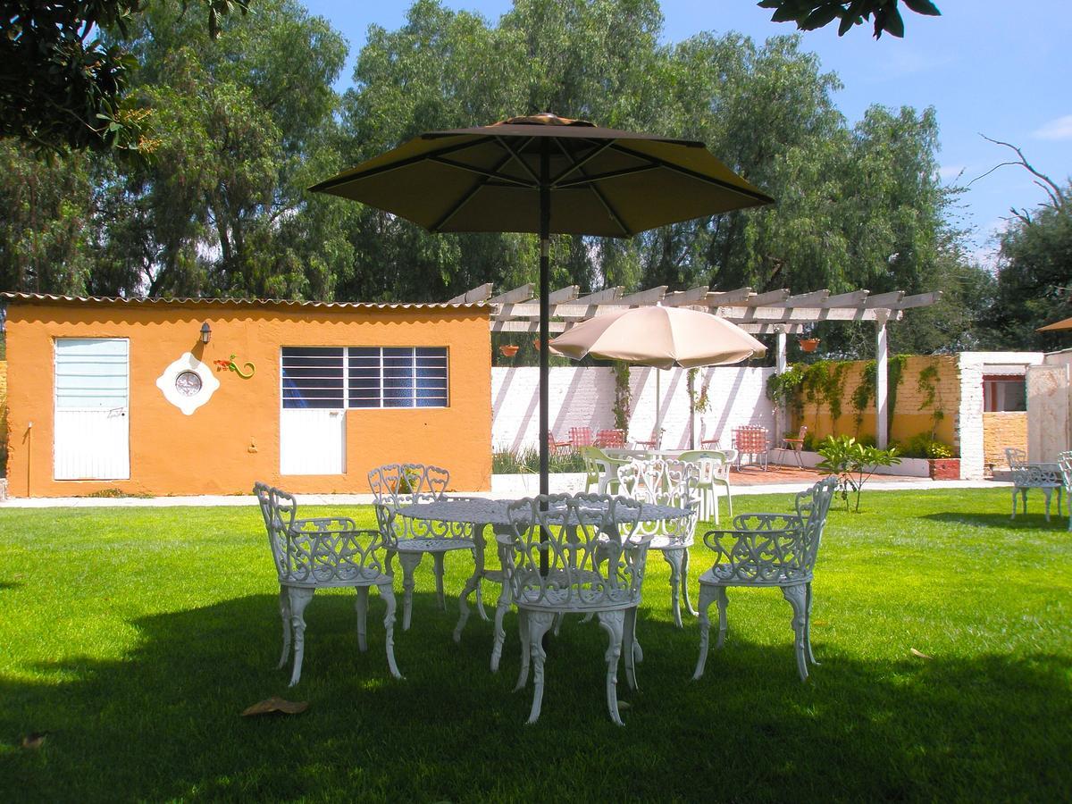 Hotel Concierge Plaza La Esperanza Текискиапан Экстерьер фото