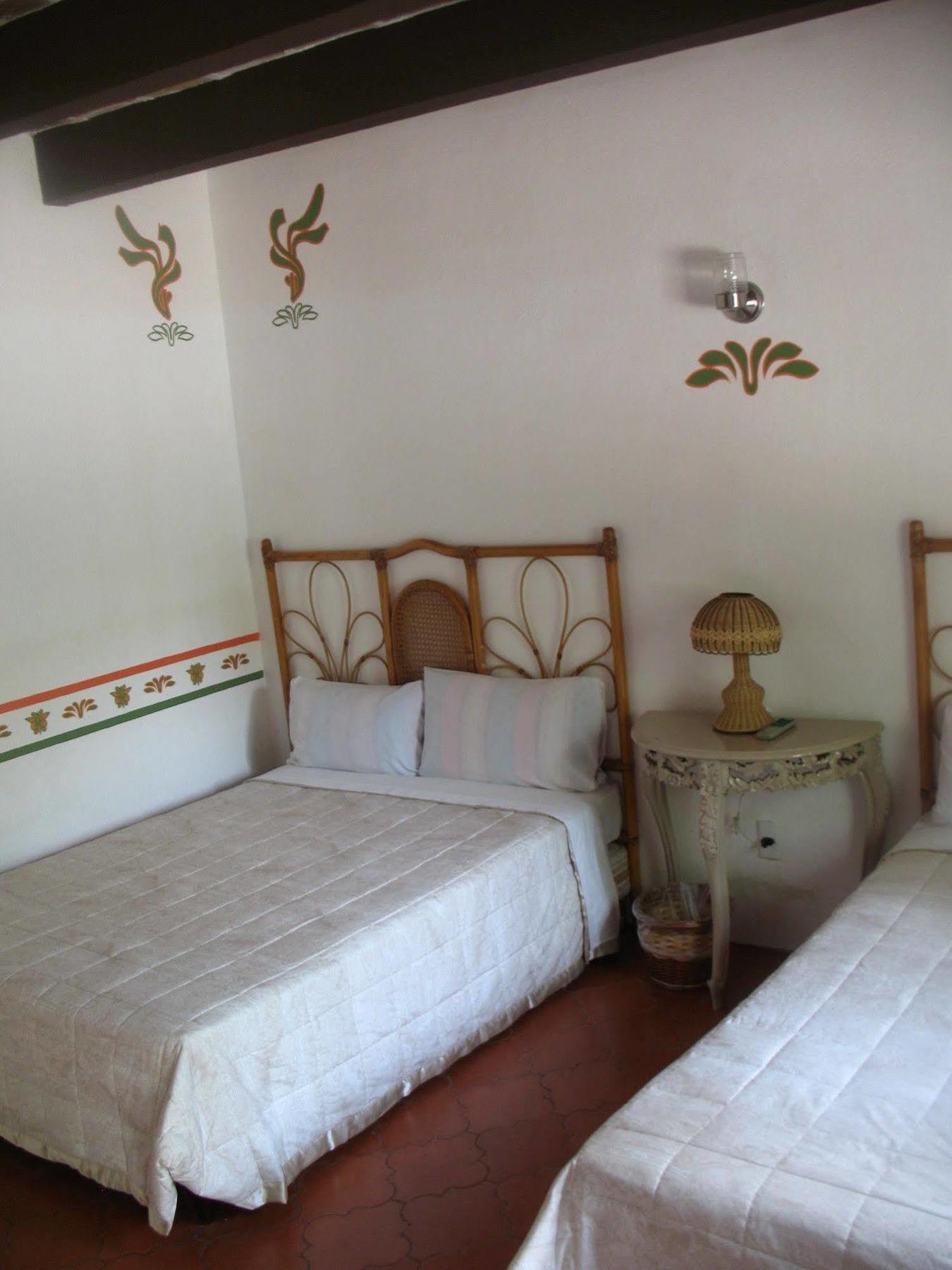 Hotel Concierge Plaza La Esperanza Текискиапан Экстерьер фото